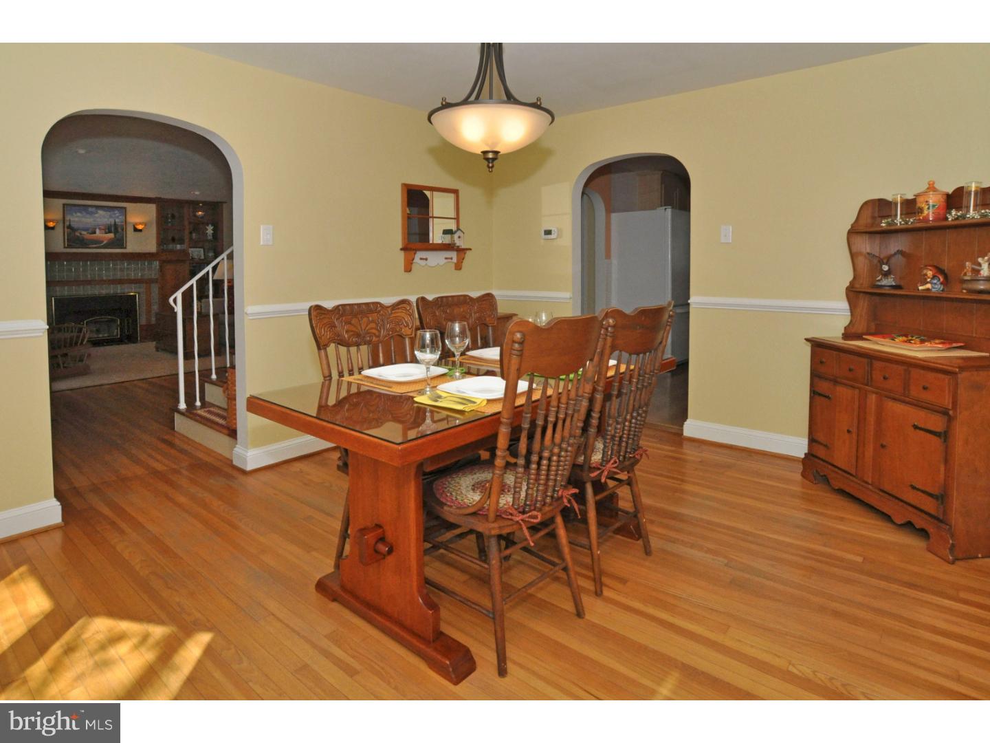 1139 Hagues Mill Road Ambler, PA 19002 - Photo 8 of 25 Dining Room