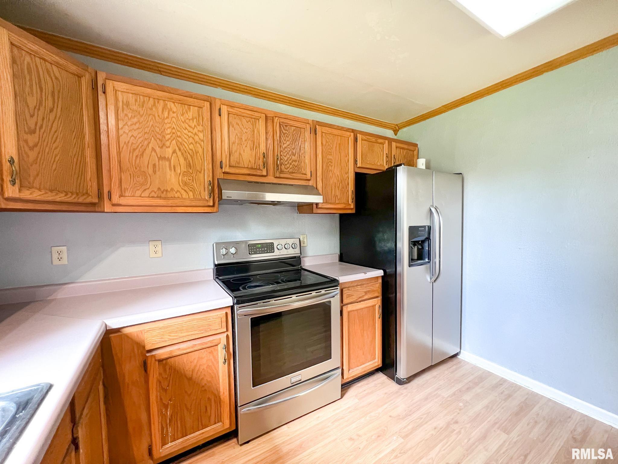 808 West 3rd Street Delavan, IL 61734 - Photo 8 of 28 Gallery Image 8