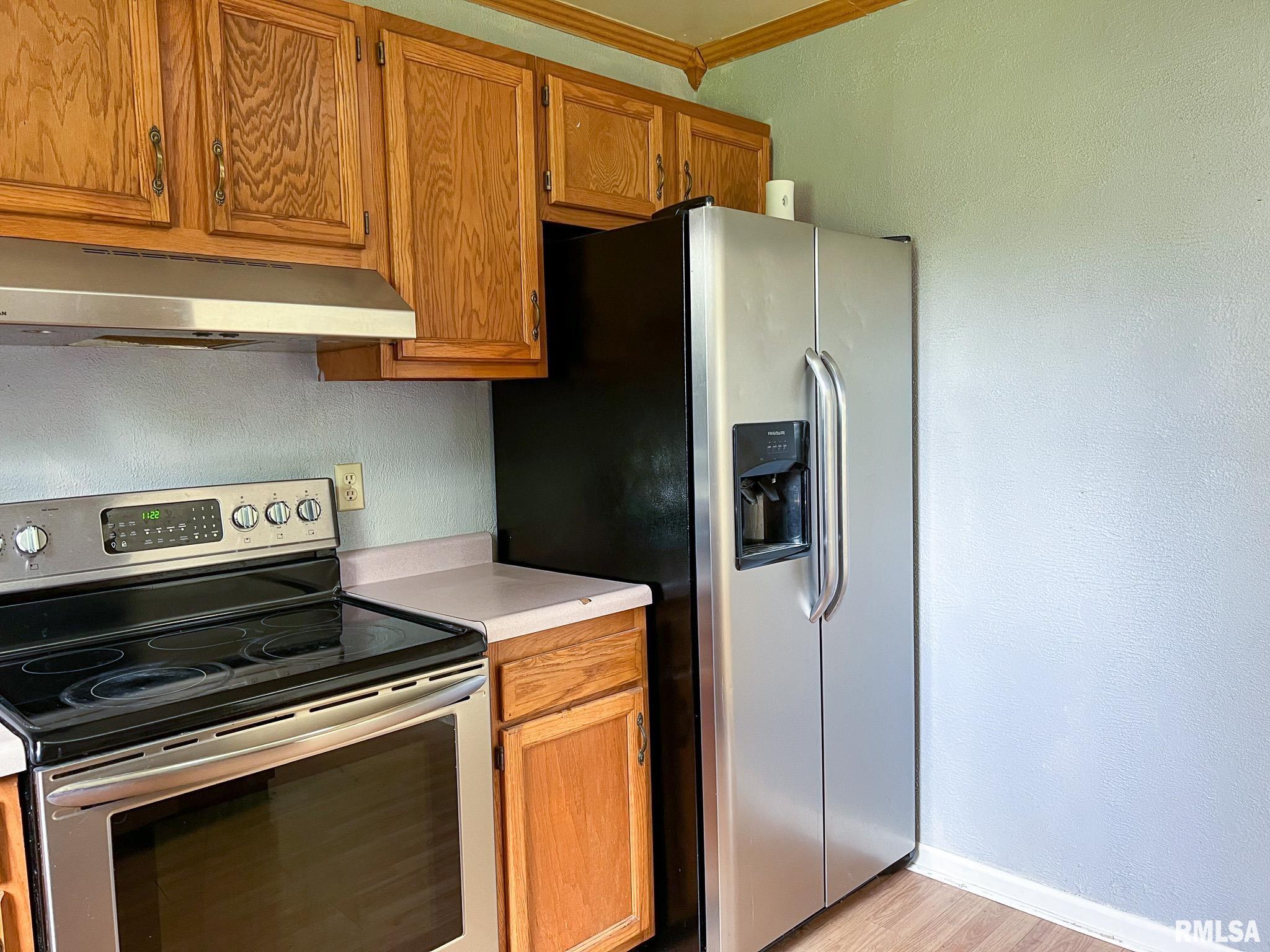 808 West 3rd Street Delavan, IL 61734 - Photo 10 of 28 Gallery Image 10