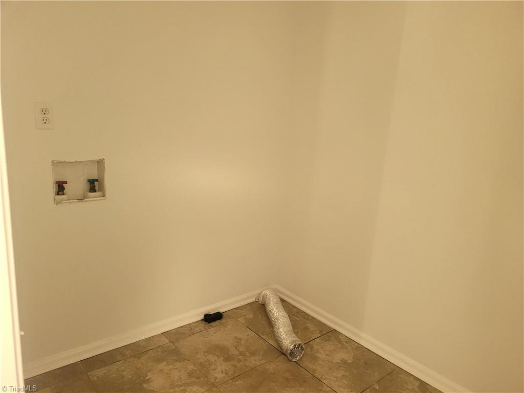 8 Leaf Ridge Court Thomasville, NC 27360 - Photo 18 of 26