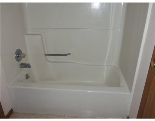 4424 Ridgewood Road East, Unit 4424 Springfield, OH 45503 - Photo 10 of 12 Gallery Image 10