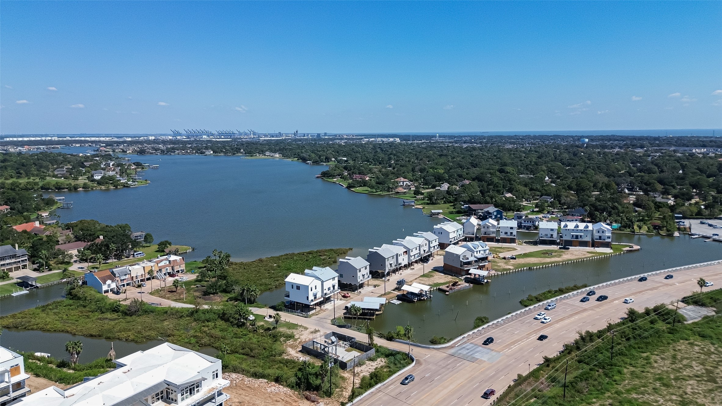 43 Commander Runco Lane Seabrook, TX 77586 - Photo 19 of 21