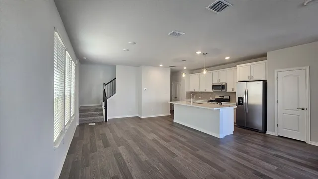 $1,997 | 104 Greinert Drive, Taylor, TX 76574