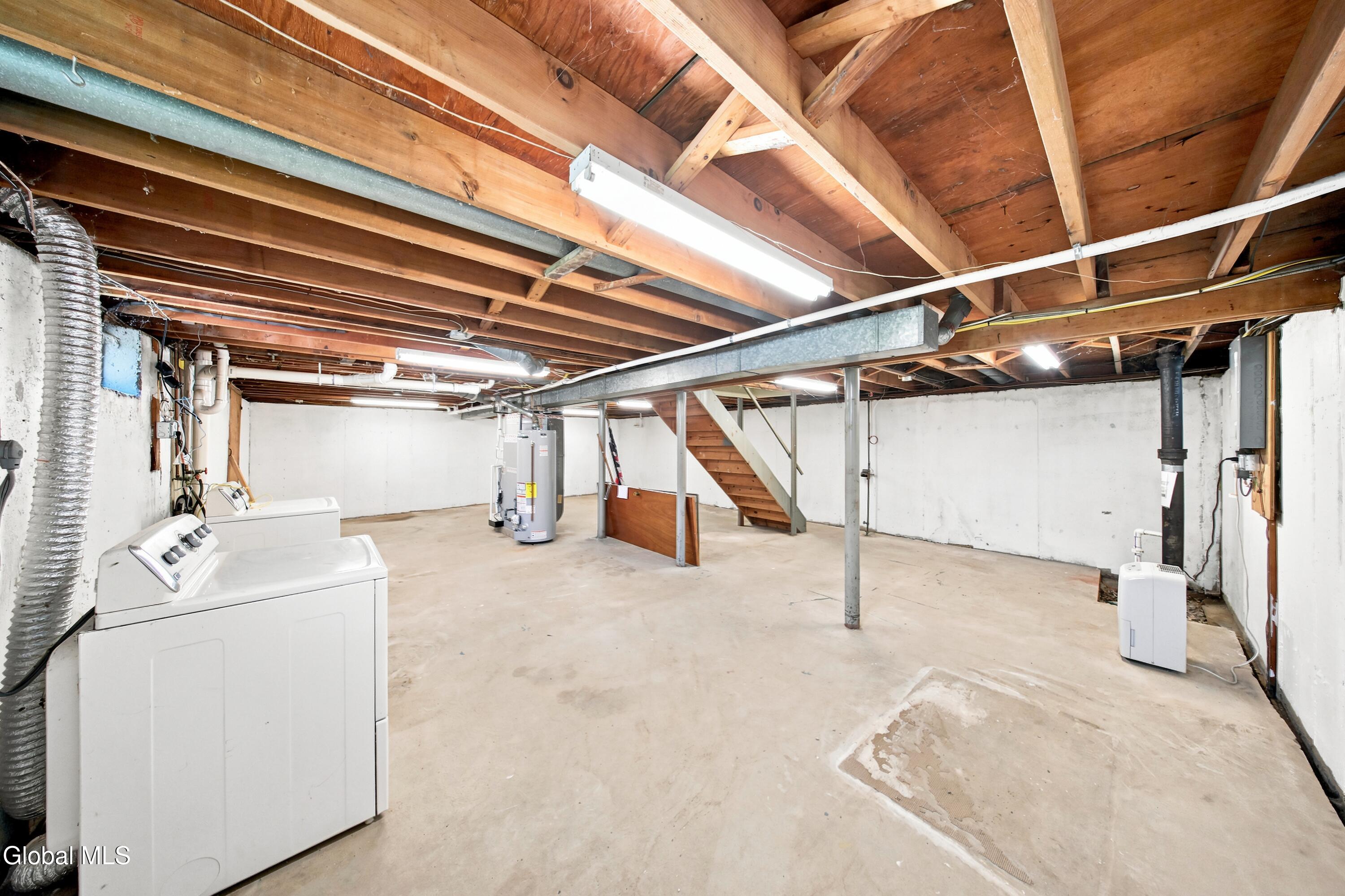 2 O'neil Street Troy, NY 12180 - Photo 21 of 34 20