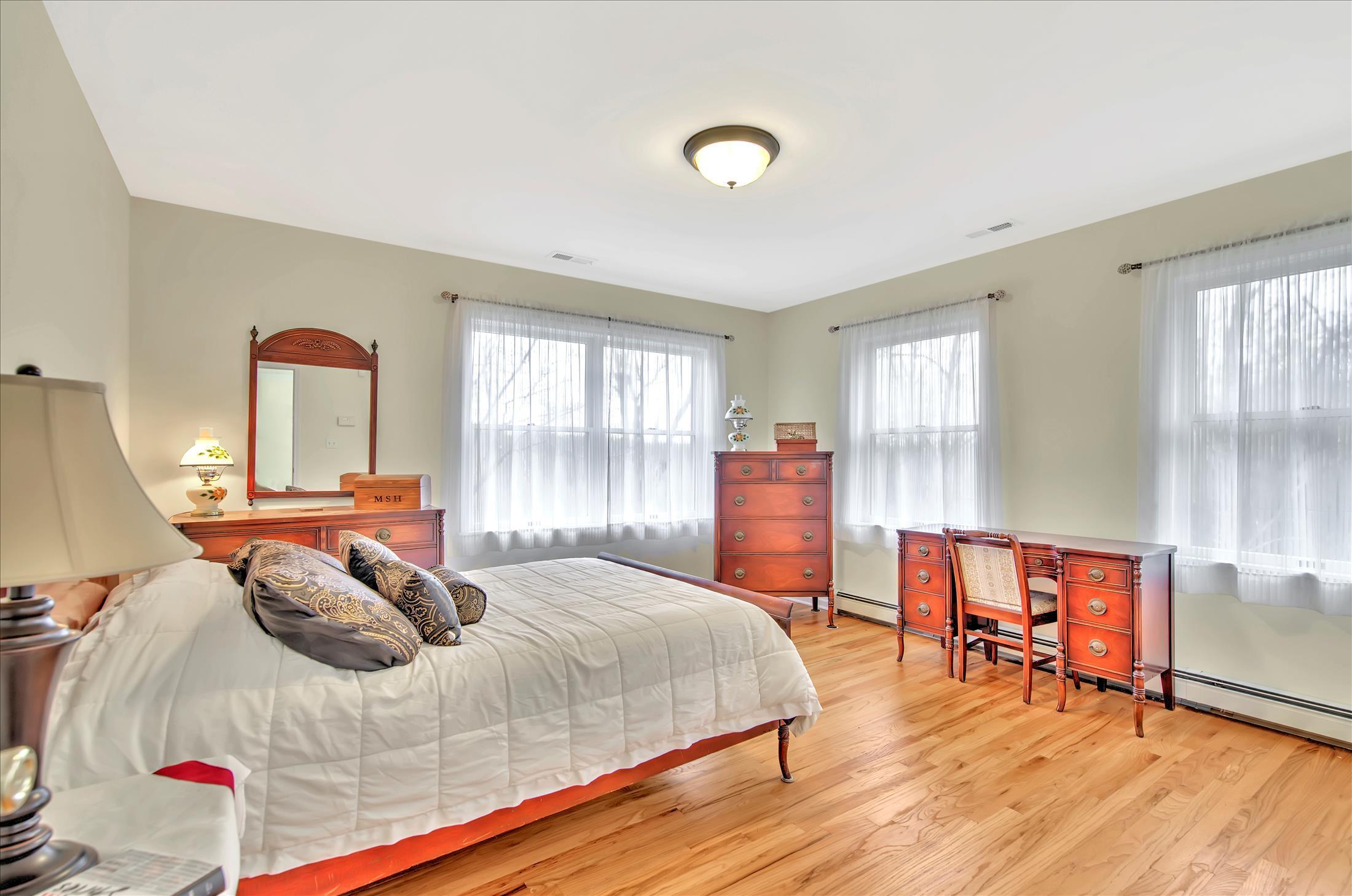 277 Province Line Road Allentown, NJ 08501 - Photo 25 of 37 BEDROOM 2 PROVINCE