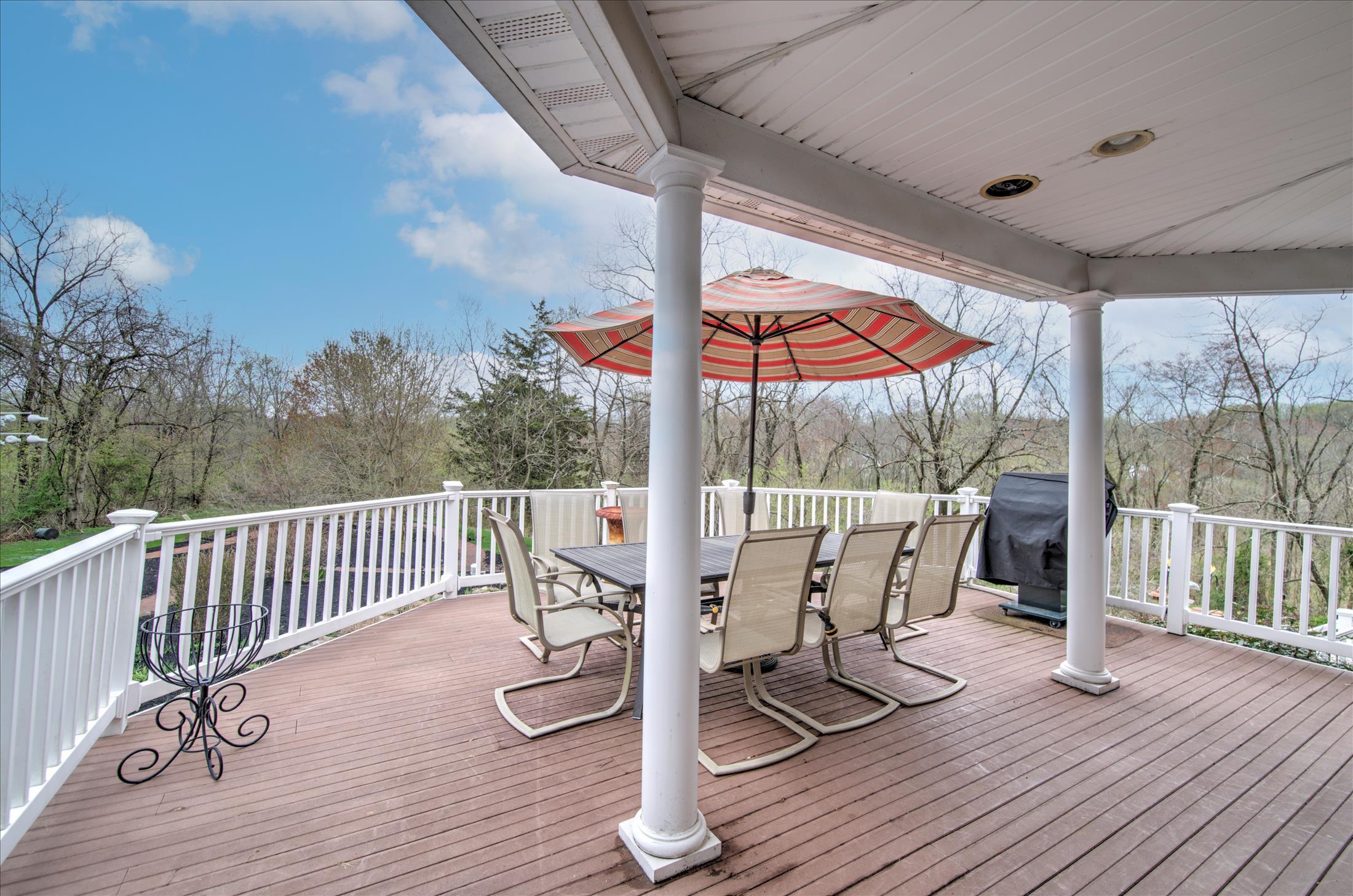 277 Province Line Road Allentown, NJ 08501 - Photo 32 of 37 DECK 2 PROVINCE