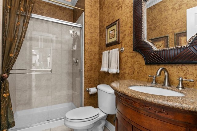 414 Morgan Lane Fox River Grove, IL 60021 - Photo 15 of 33