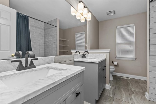 414 Morgan Lane Fox River Grove, IL 60021 - Photo 23 of 33