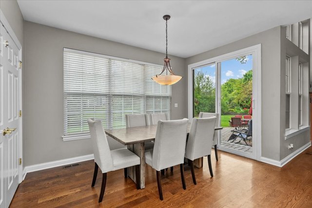 414 Morgan Lane Fox River Grove, IL 60021 - Photo 5 of 33