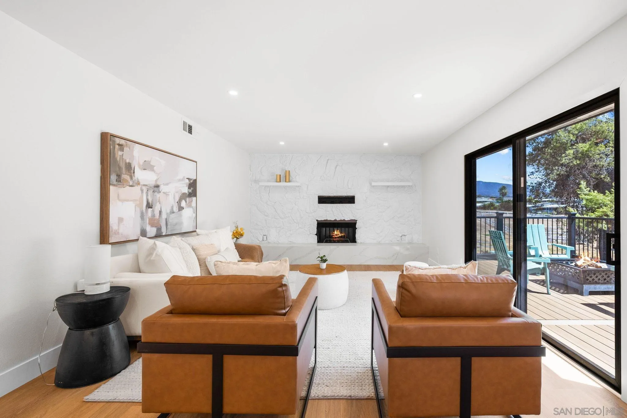 15277 Oak Creek Road El Cajon, CA 92021 - Photo 5 of 71 a living room with furniture and a large window