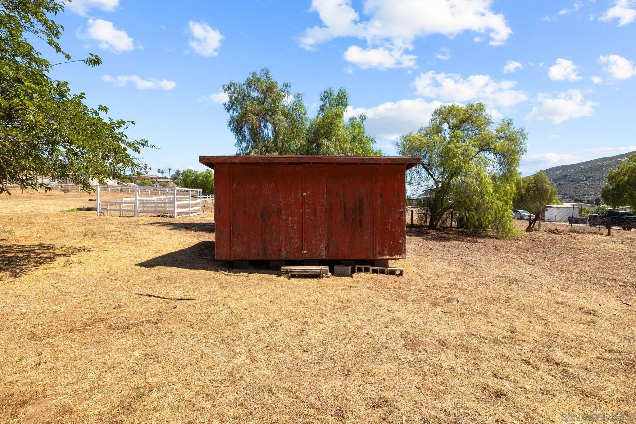 15277 Oak Creek Road El Cajon, CA 92021 - Photo 63 of 71 a view of an outdoor space and a yard