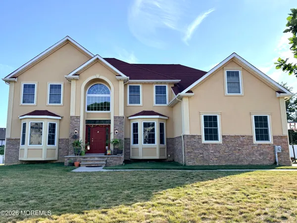 $6,900 | 1 Hillcrest Road, Morganville, NJ 07751