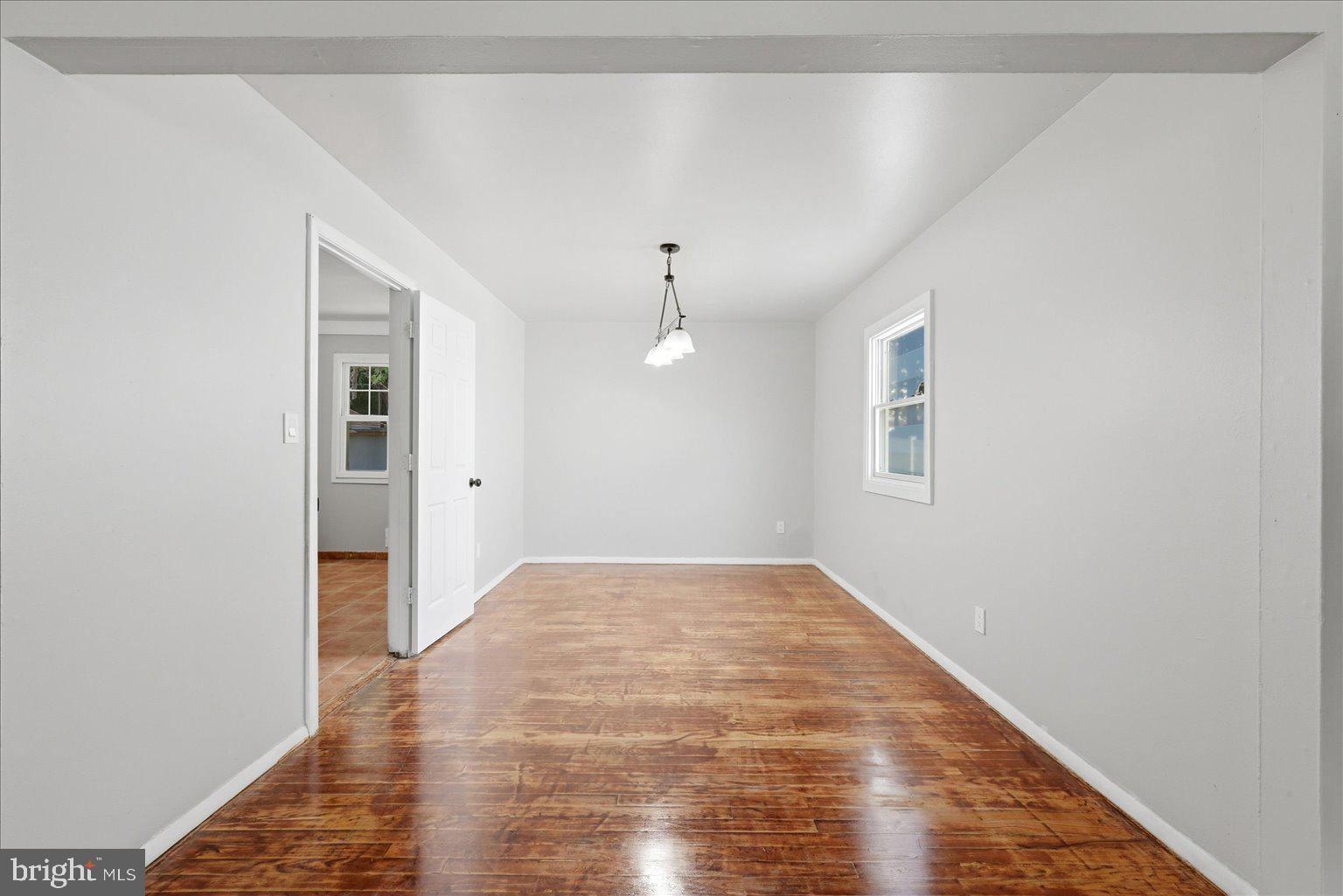 9110 Meadow Heights Road Randallstown, MD 21133 - Photo 10 of 39 Bright and airy open space awaits.