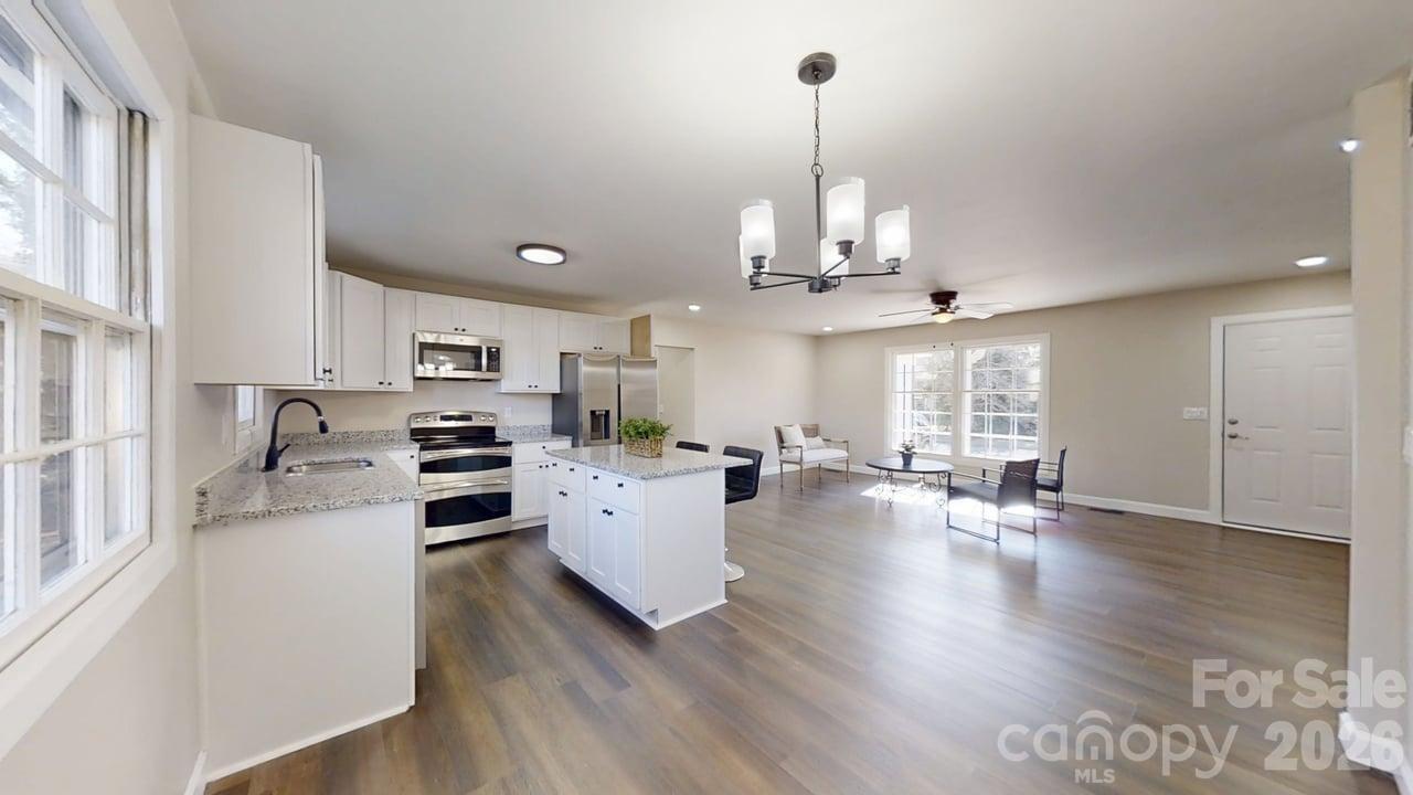2507 Suffolk Avenue High Point, NC 27265 - Photo 13 of 41