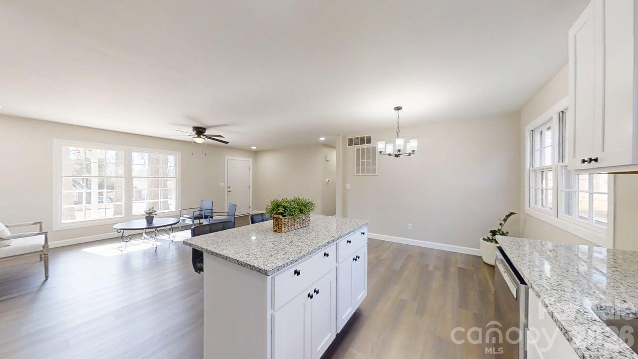 2507 Suffolk Avenue High Point, NC 27265 - Photo 14 of 41