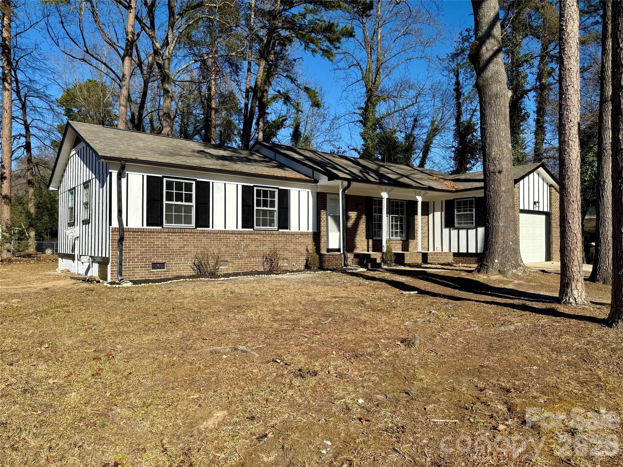 2507 Suffolk Avenue High Point, NC 27265 - Photo 2 of 41