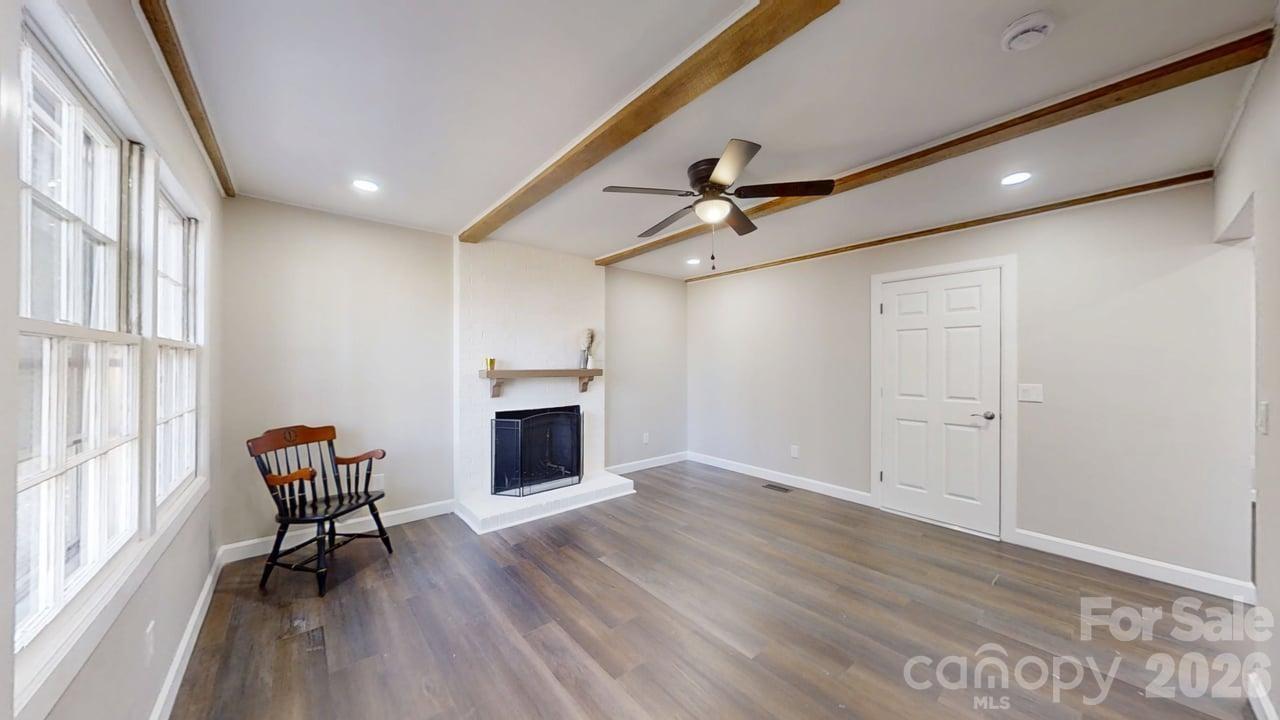 2507 Suffolk Avenue High Point, NC 27265 - Photo 21 of 41