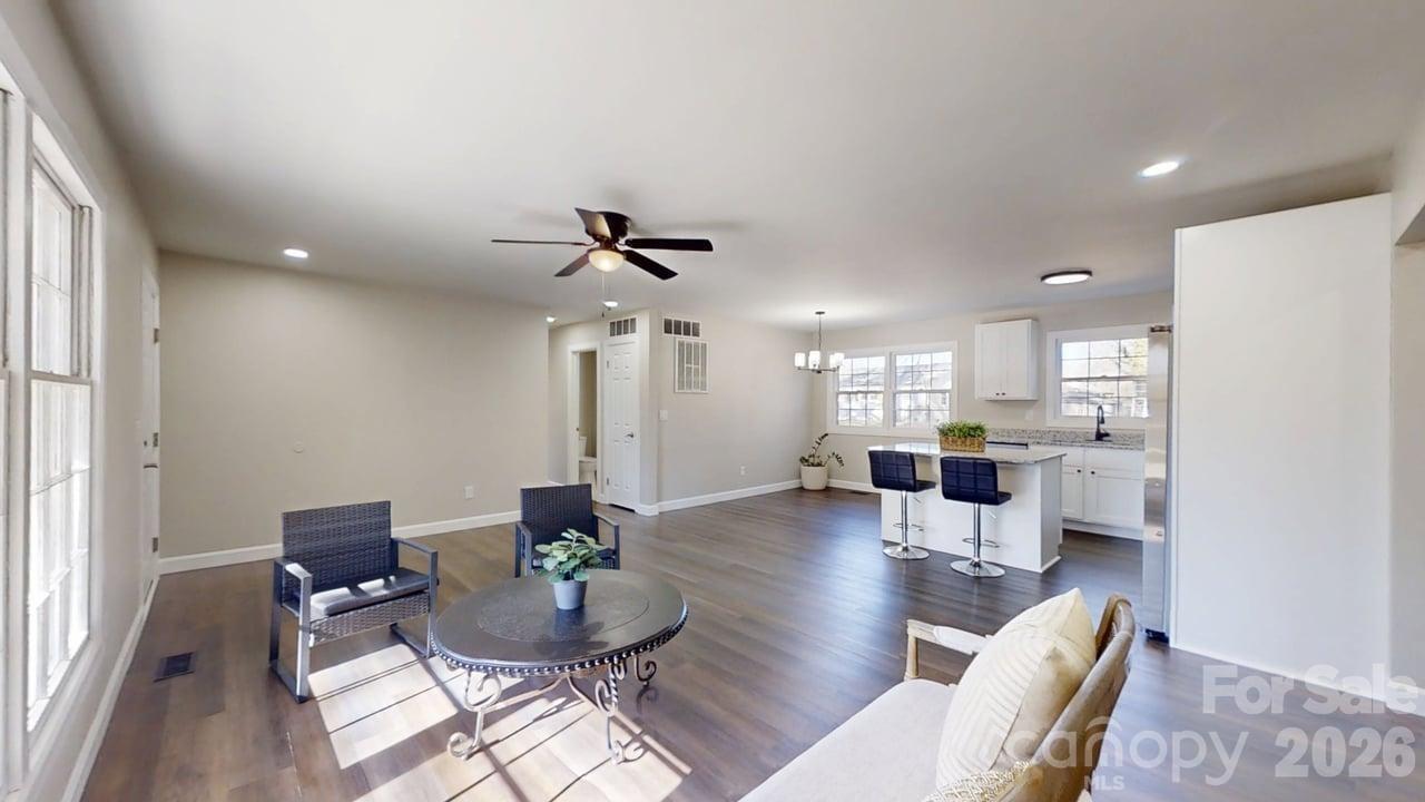 2507 Suffolk Avenue High Point, NC 27265 - Photo 8 of 41