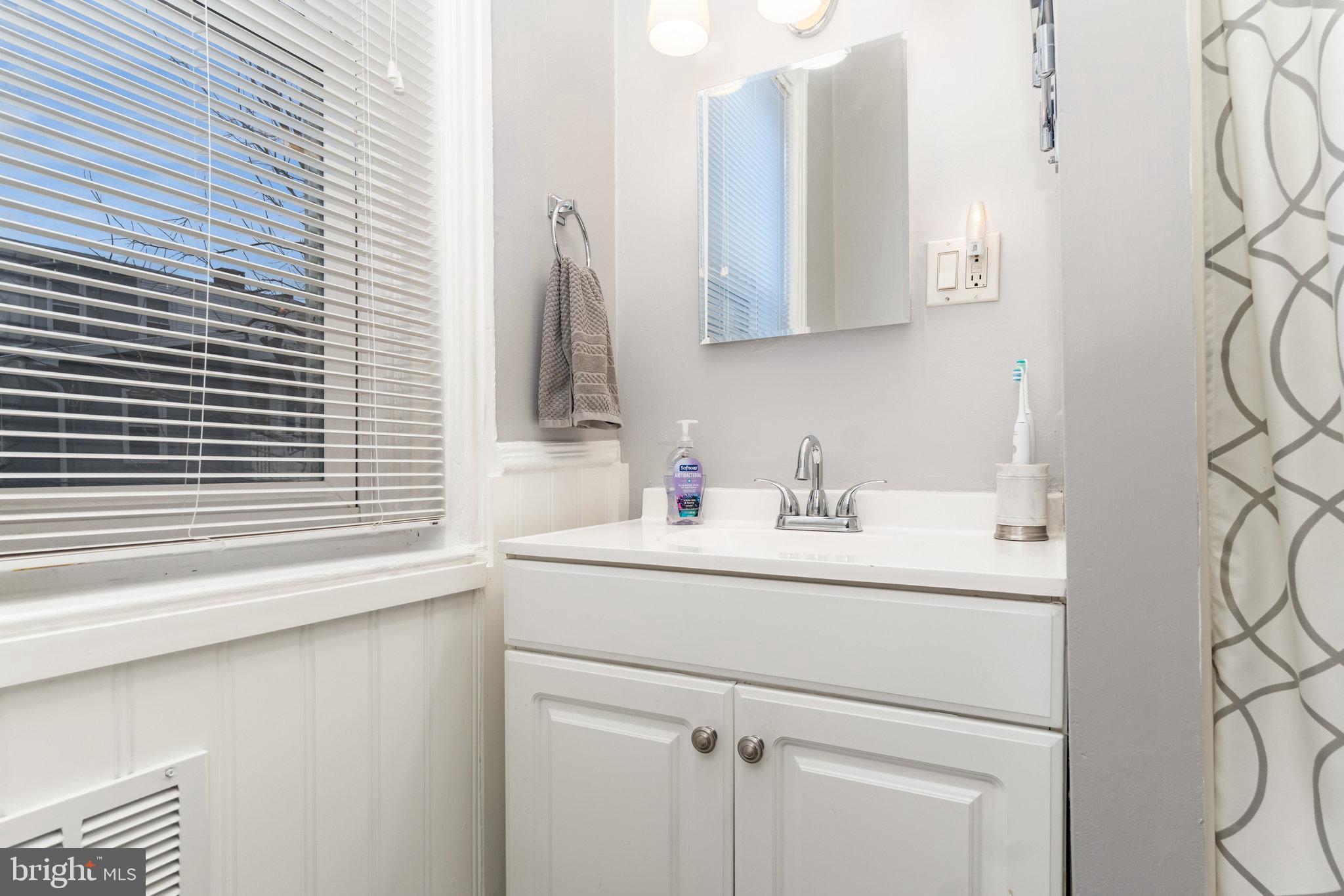 215 Muench Street Harrisburg, PA 17102 - Photo 21 of 34