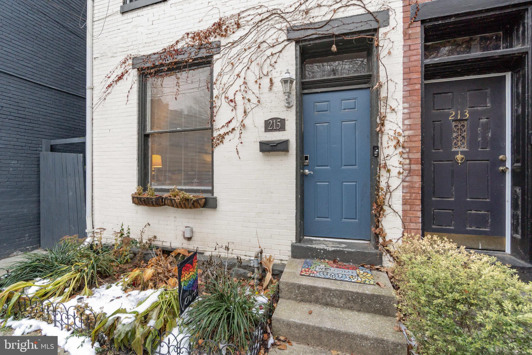 215 Muench Street Harrisburg, PA 17102 - Photo 4 of 34