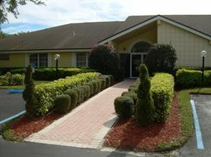 8933 Meadowlark Way, Unit D Boca Raton, FL 33496 - Photo 33 of 35 Photo 33