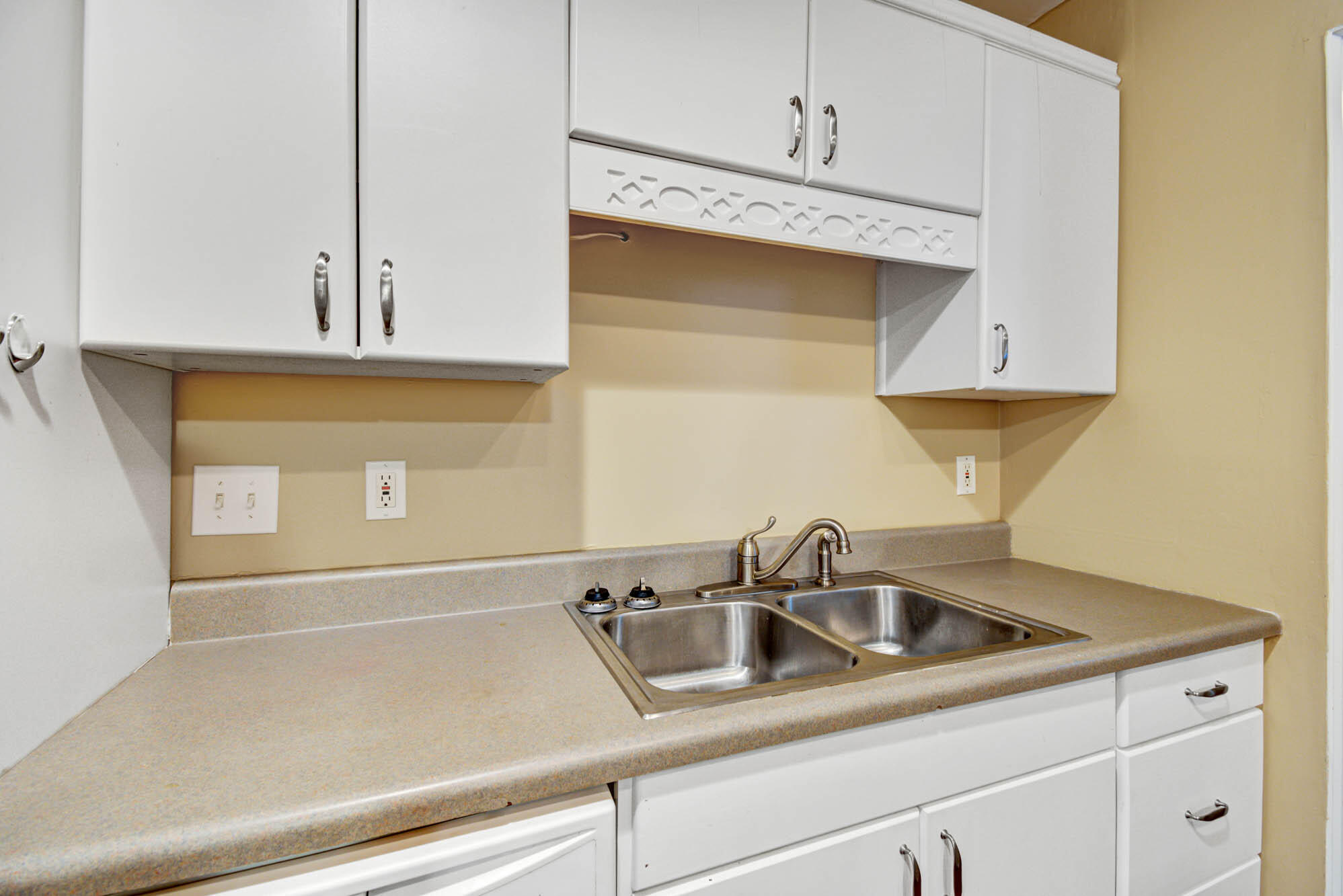 2318 Applebee Way Charleston, SC 29414 - Photo 9 of 22 12