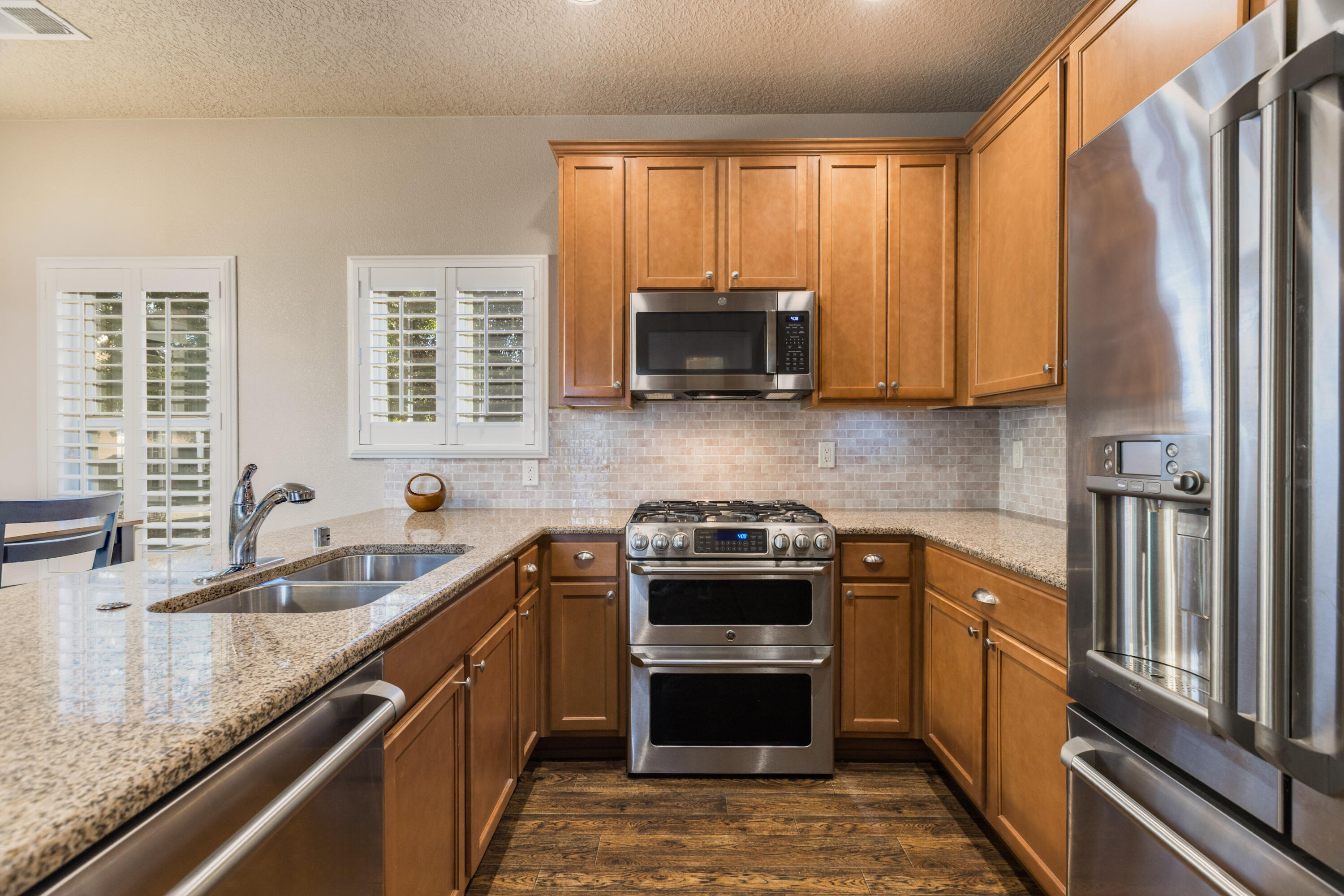 5735 Strand Loop Southeast Albuquerque, NM 87106 - Photo 14 of 34 Gallery Image 14