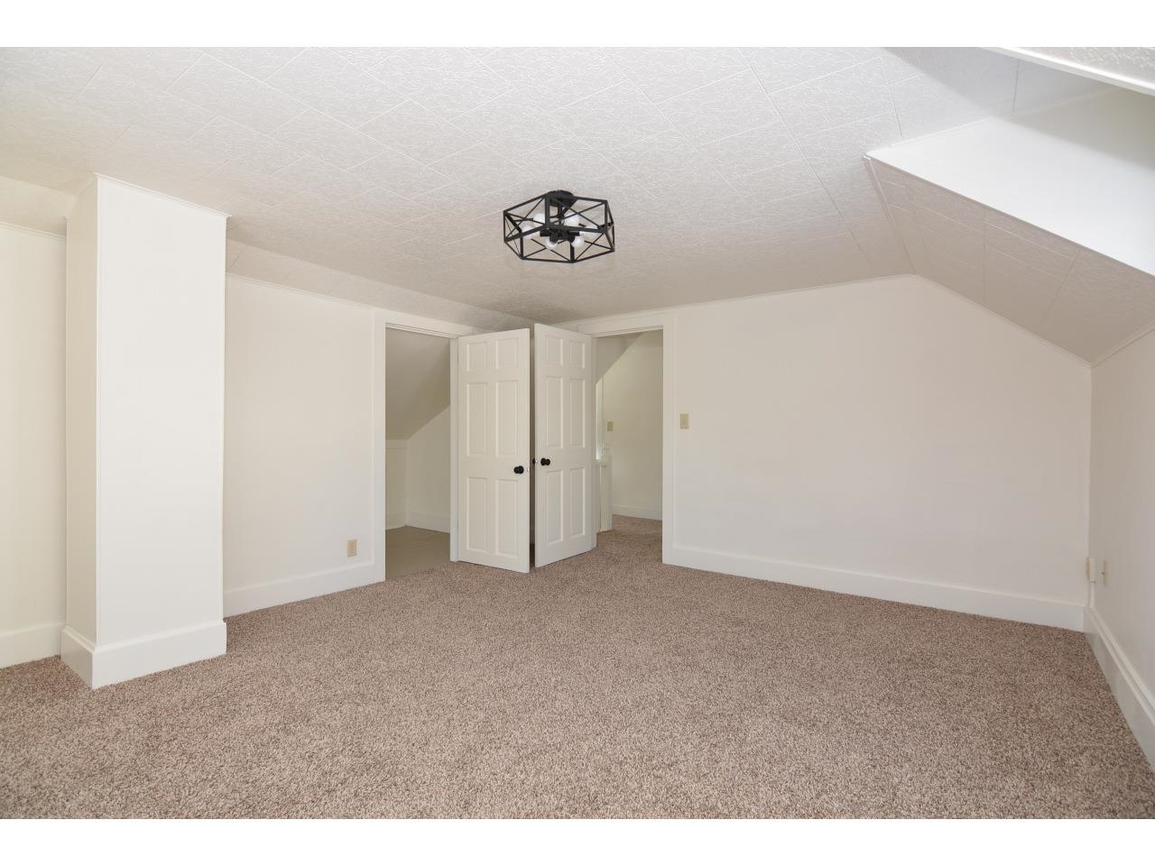 710 West Conant Street Portage, WI 53901 - Photo 16 of 20