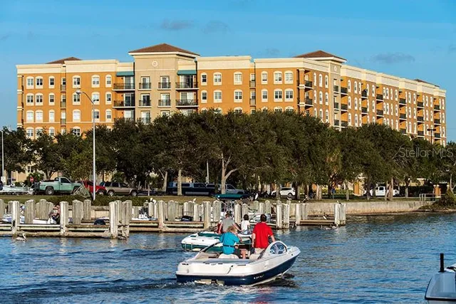 a view of outdoor space with lots of trees