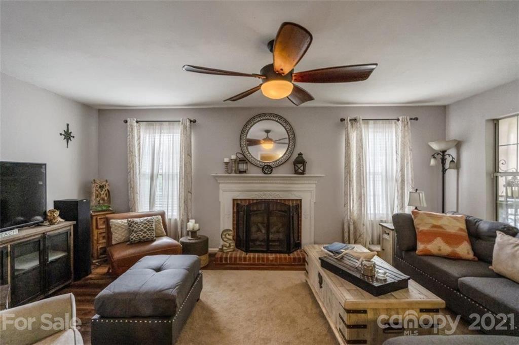 388 Reed Creek Road Mooresville, NC 28117 - Photo 2 of 14 Gallery Image 2