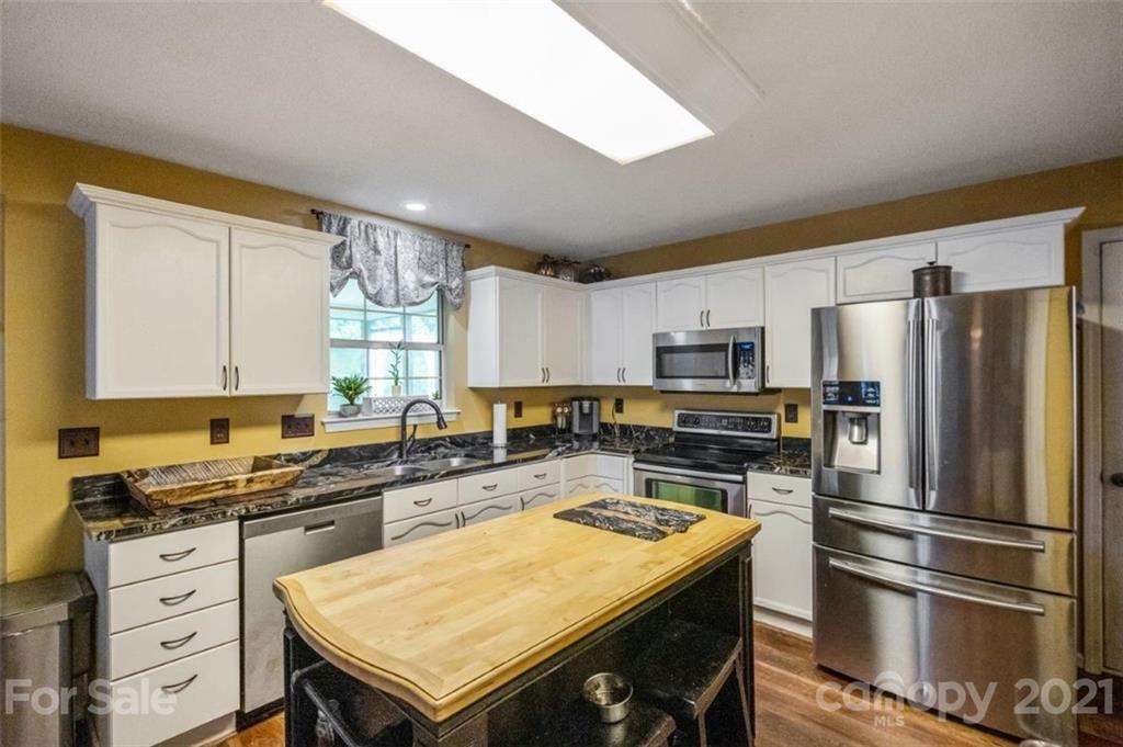 388 Reed Creek Road Mooresville, NC 28117 - Photo 4 of 14 Gallery Image 4