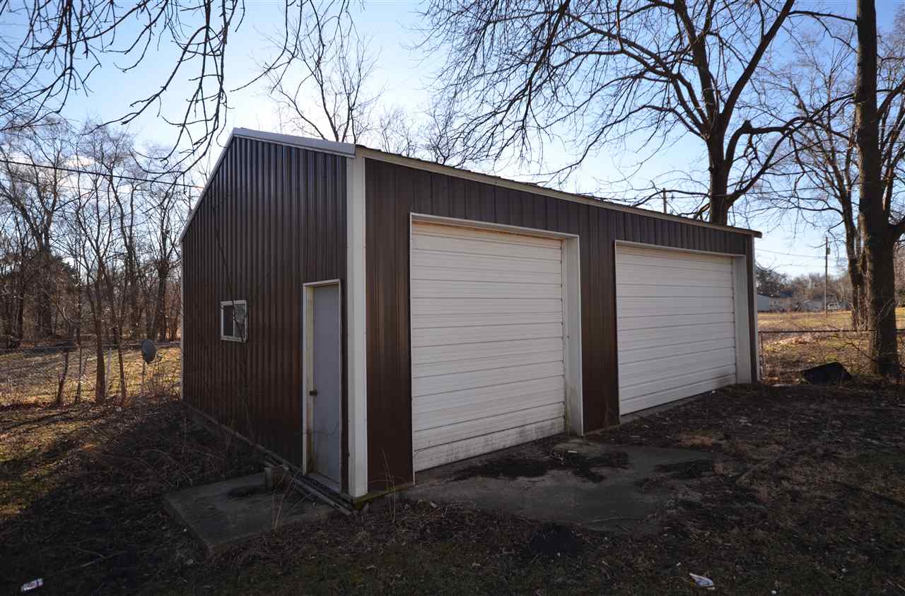 2306 City View Street Waterloo, IA 50707 - Photo 2 of 8 Gallery Image 2