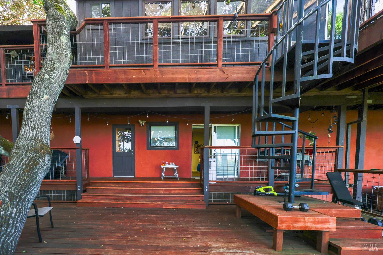 11 Green Point Lane Novato, CA 94945 - Photo 20 of 24 a view of a chairs and tables in the patio