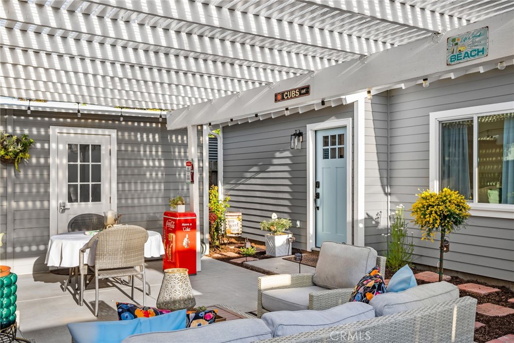 426 Jacaranda Place, Unit A Fullerton, CA 92832 - Photo 22 of 41 a outdoor living space with furniture