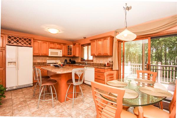 128 Mountainview Road East Longmeadow, MA 01028 - Photo 6 of 30 Gallery Image 6