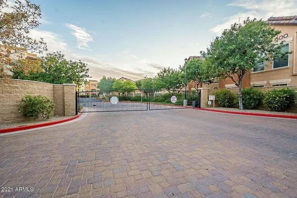 $1,595 | 14575 West Mountain View Boulevard, Unit 11212, Surprise, AZ 85374