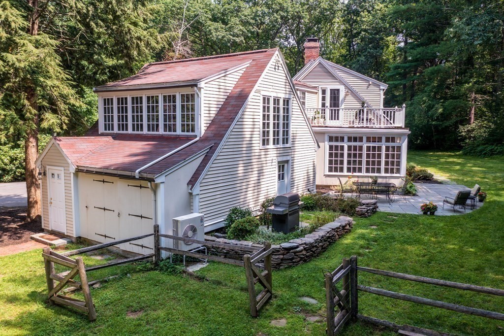 49 Round Hill Road Lincoln, MA 01773 - Photo 29 of 39 Gallery Image 29