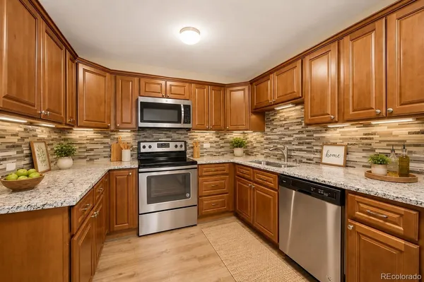 $269,900 | 720 South Clinton Street, Unit 7C, Denver, CO 80247