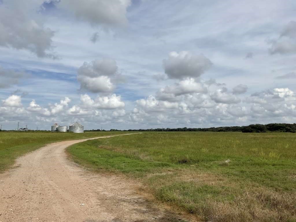 0 Fm-616 Blessing, TX 77419 - Photo 6 of 6 a view of an ocean and beach