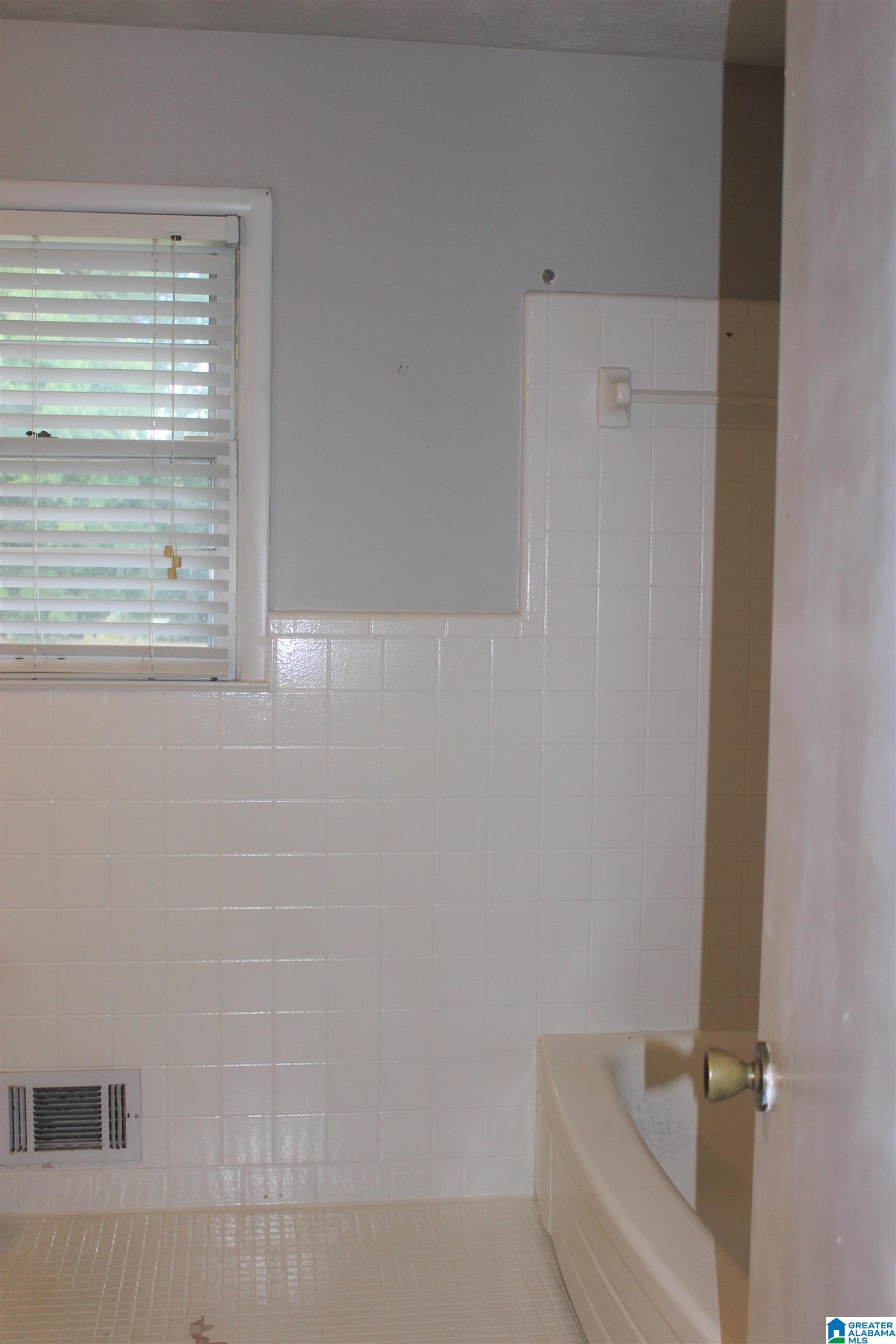 3904 Greenbrier Dear Road Anniston, AL 36207 - Photo 27 of 36