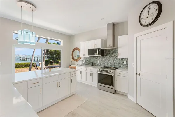 $1,549,000 | 4087 Pelican Shores Circle, Englewood, FL 34223