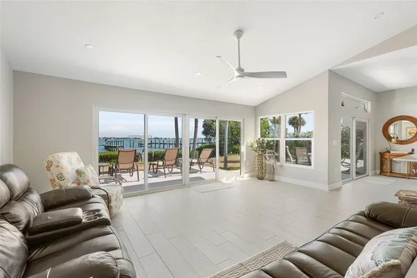 $1,549,000 | 4087 Pelican Shores Circle, Englewood, FL 34223