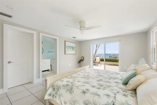 $1,549,000 | 4087 Pelican Shores Circle, Englewood, FL 34223