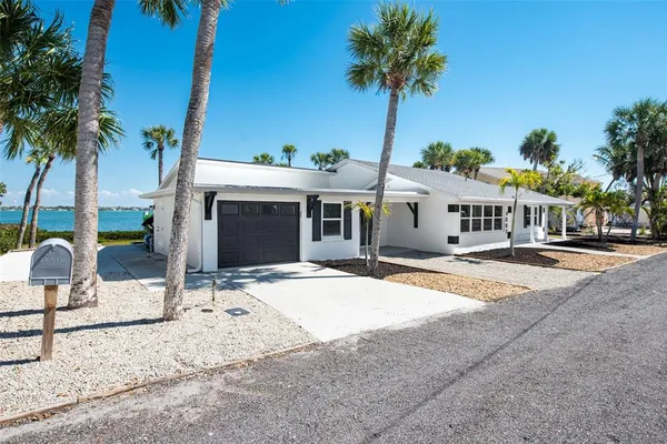 $1,549,000 | 4087 Pelican Shores Circle, Englewood, FL 34223