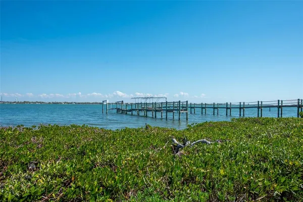 $1,549,000 | 4087 Pelican Shores Circle, Englewood, FL 34223