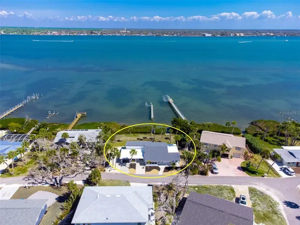 $1,549,000 | 4087 Pelican Shores Circle, Englewood, FL 34223