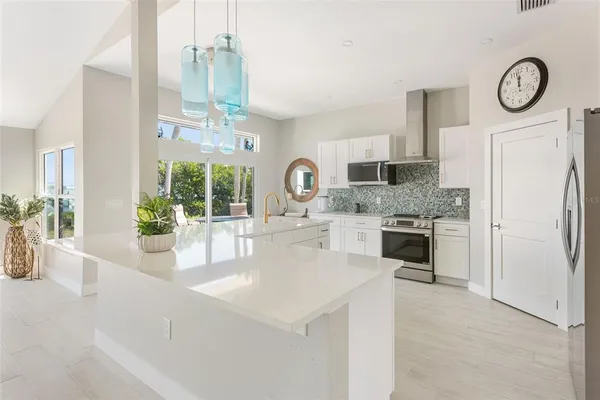 $1,549,000 | 4087 Pelican Shores Circle, Englewood, FL 34223