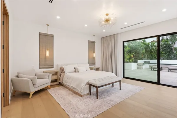 $16,495 | 22300 Philiprimm Street, Woodland Hills, CA 91367