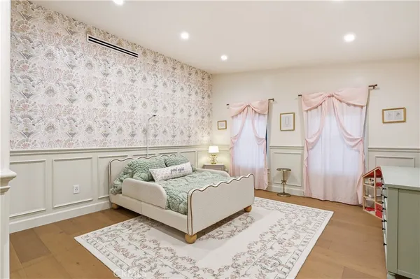 $16,495 | 22300 Philiprimm Street, Woodland Hills, CA 91367