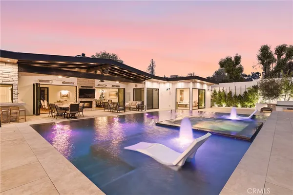 $16,495 | 22300 Philiprimm Street, Woodland Hills, CA 91367